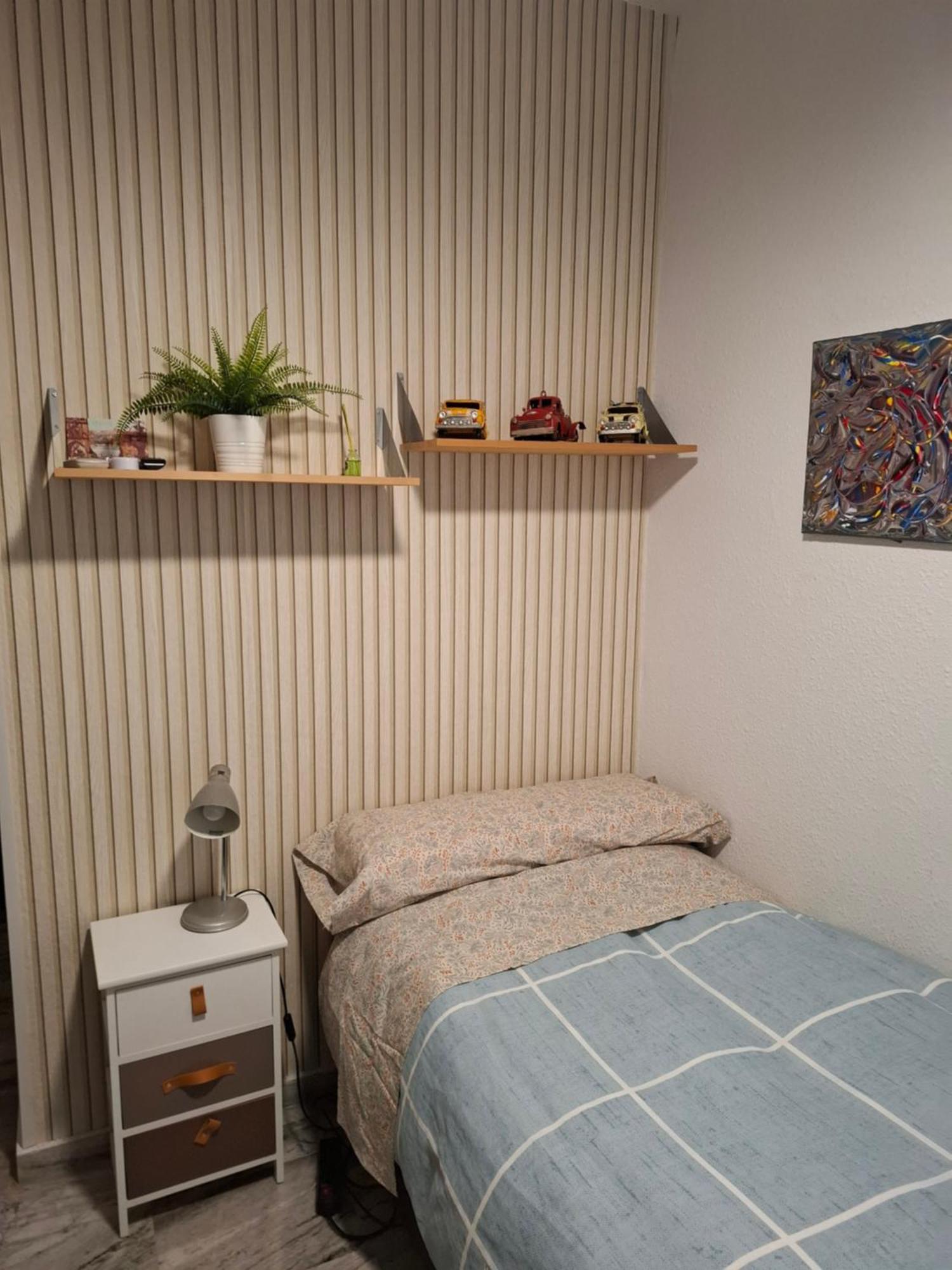 Particular Con Bano Privado Quarto em Acomodações Particulares Sevilha